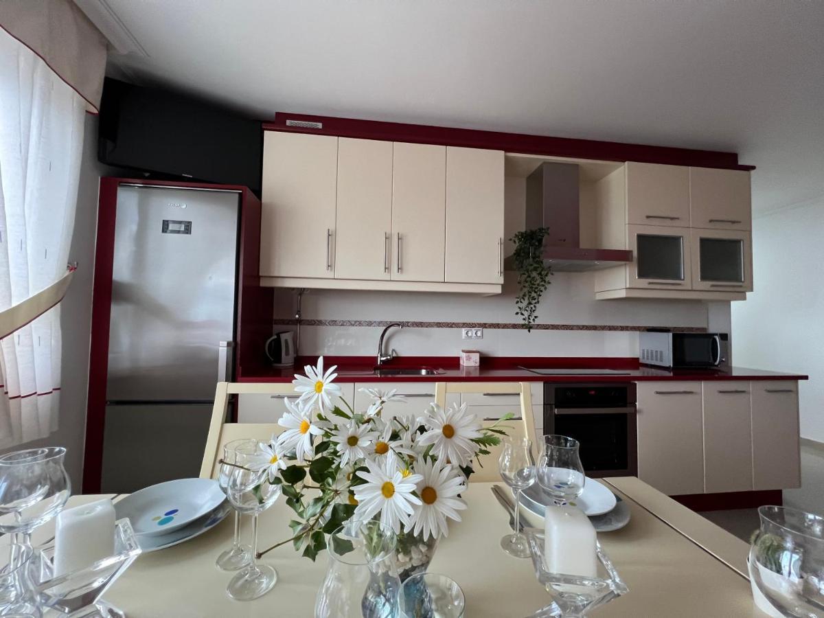 Maria De Lucia - Piso B Apartment Arou